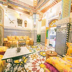 Palais Yahya - Family Hosting Pensión